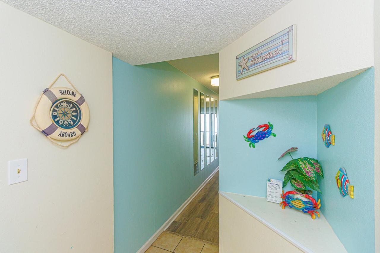 Beach Colony Resort Unit 1405 - Beautiful Oceanfront Condo - 1 Bedroom, 1 Bath - Perfect For 6! Myrtle Beach Exterior foto